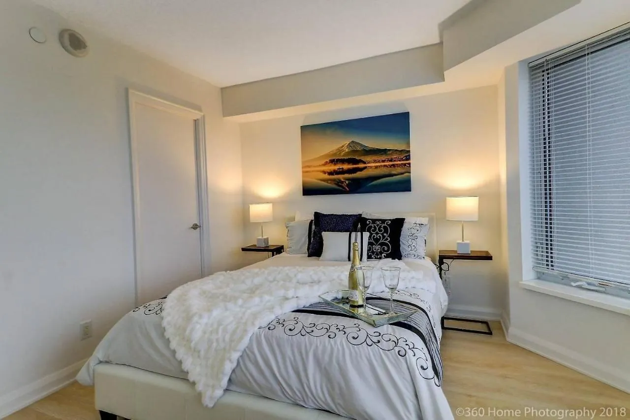Casa de Férias Presidential Yorkville Suite By Instant Suites Toronto Canadá